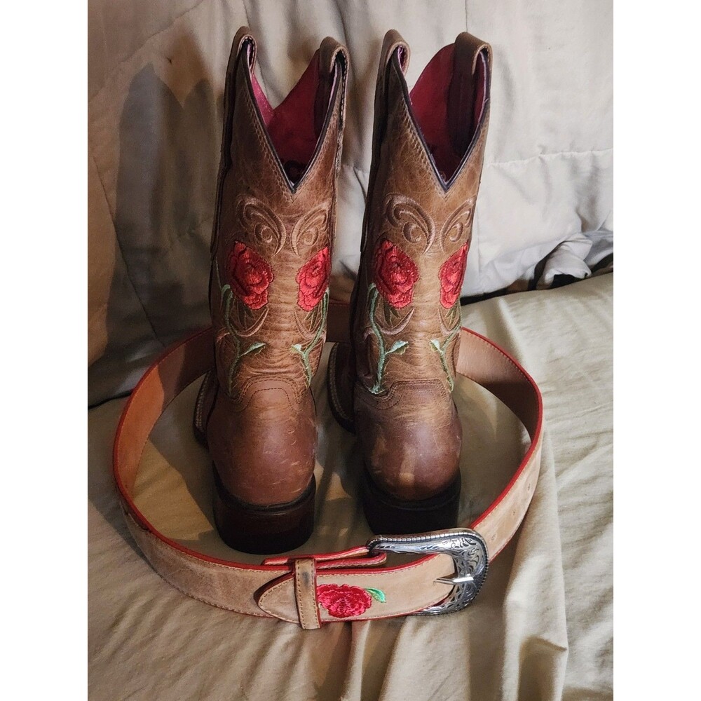 Quincy Boots Red Rose Cowgirl Boots Size 5 Matching Embroidered Leather Belt Set